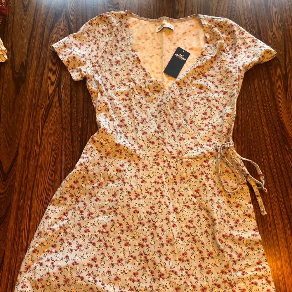 Blue floral Hollister dress